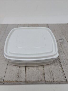 Vintage Rubbermaid 2 Cups #1 Square Container White Lid